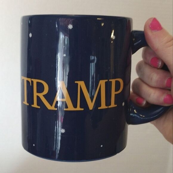 Disney Lady And The Tramp 3D Ceramic Mug NWOT - Picture 9 of 14